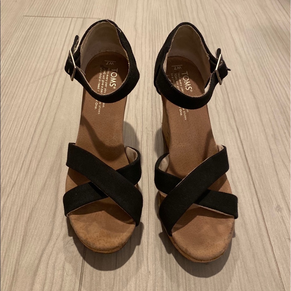 Toms Sienna Strappy Wedges❤️